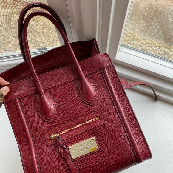 Authentic Valentino handbag - Picture 3 of 7